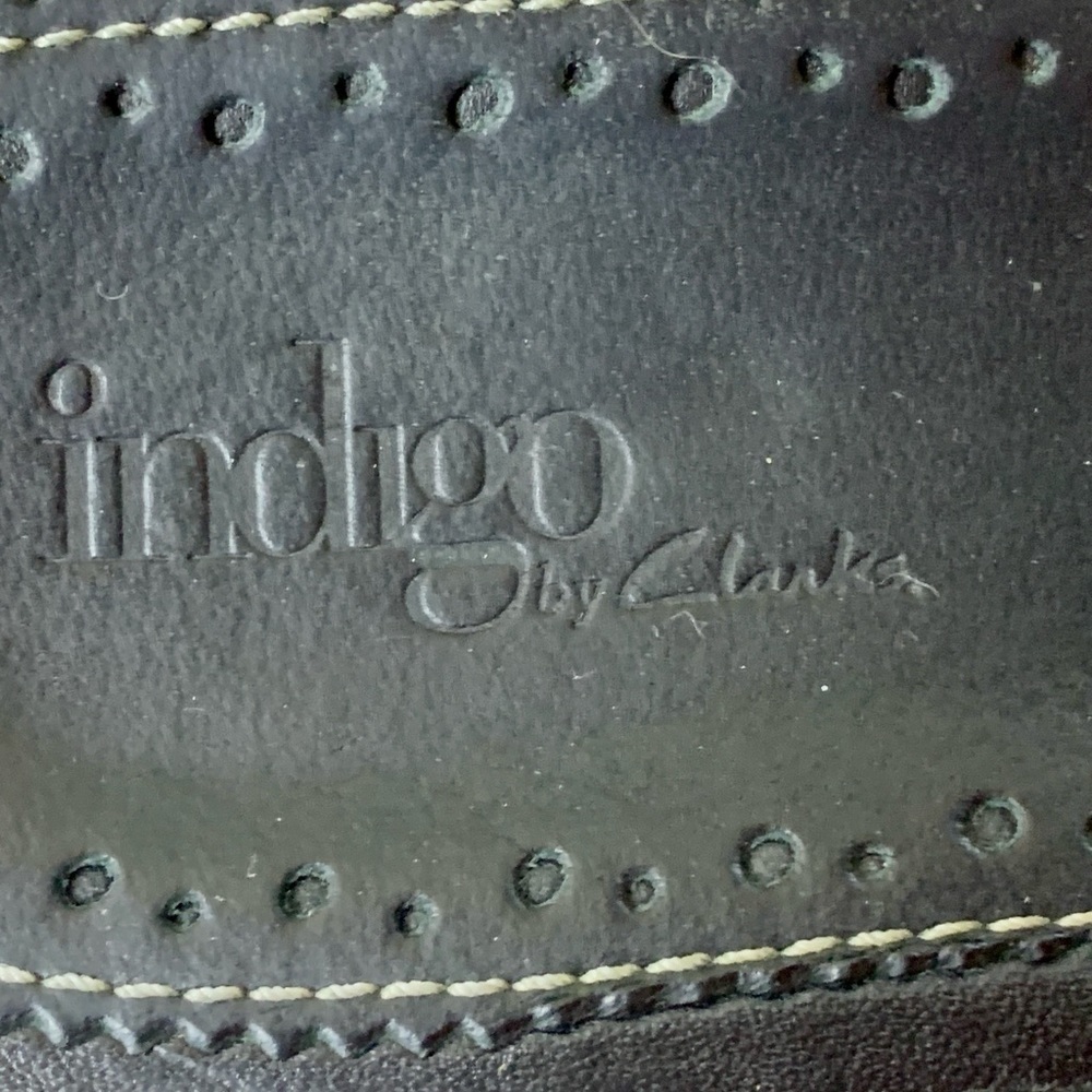 Clarks Indigo Wedge Sandals Suede 3 Inch Heels Size 9M - Picture 11 of 11